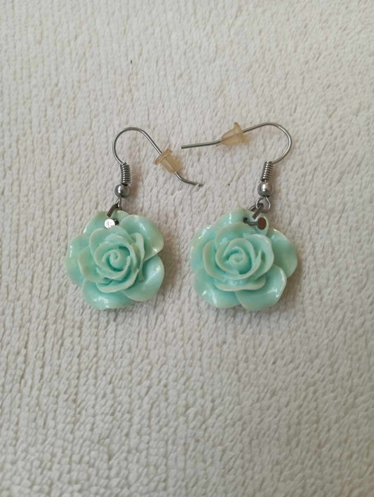 Boucles d'oreilles fleur vert d'eau