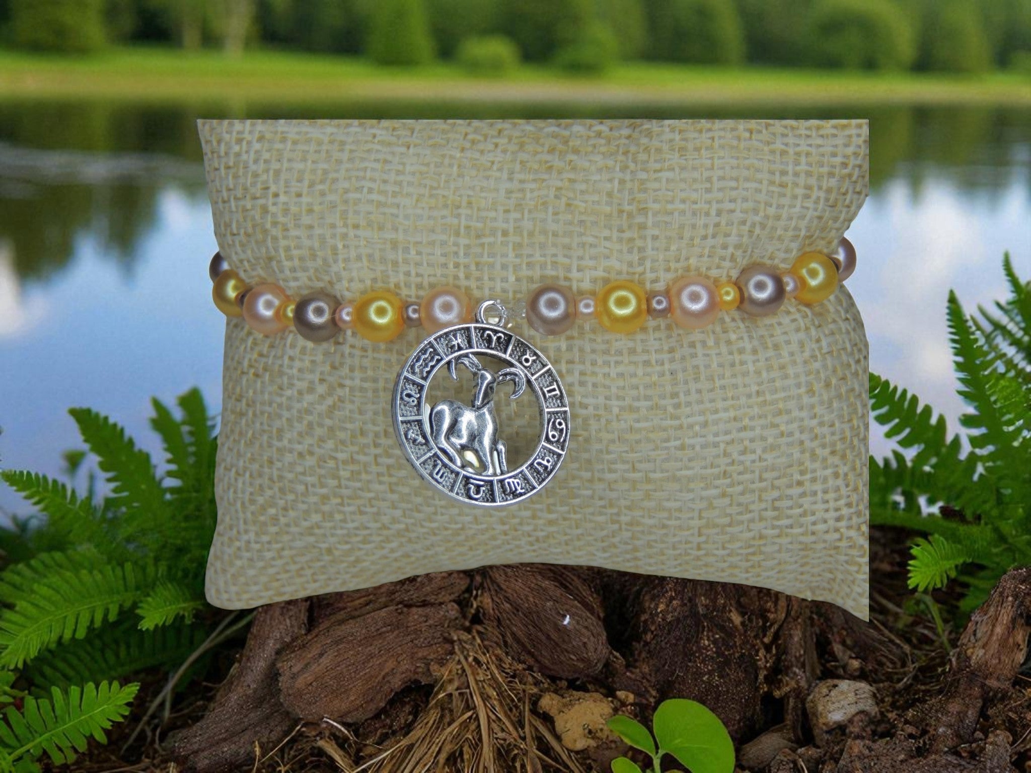 Bijou astrologique Bélier en perles et plaqué argent

Bracelet élastique personnalisé avec signe astrologique Bélier