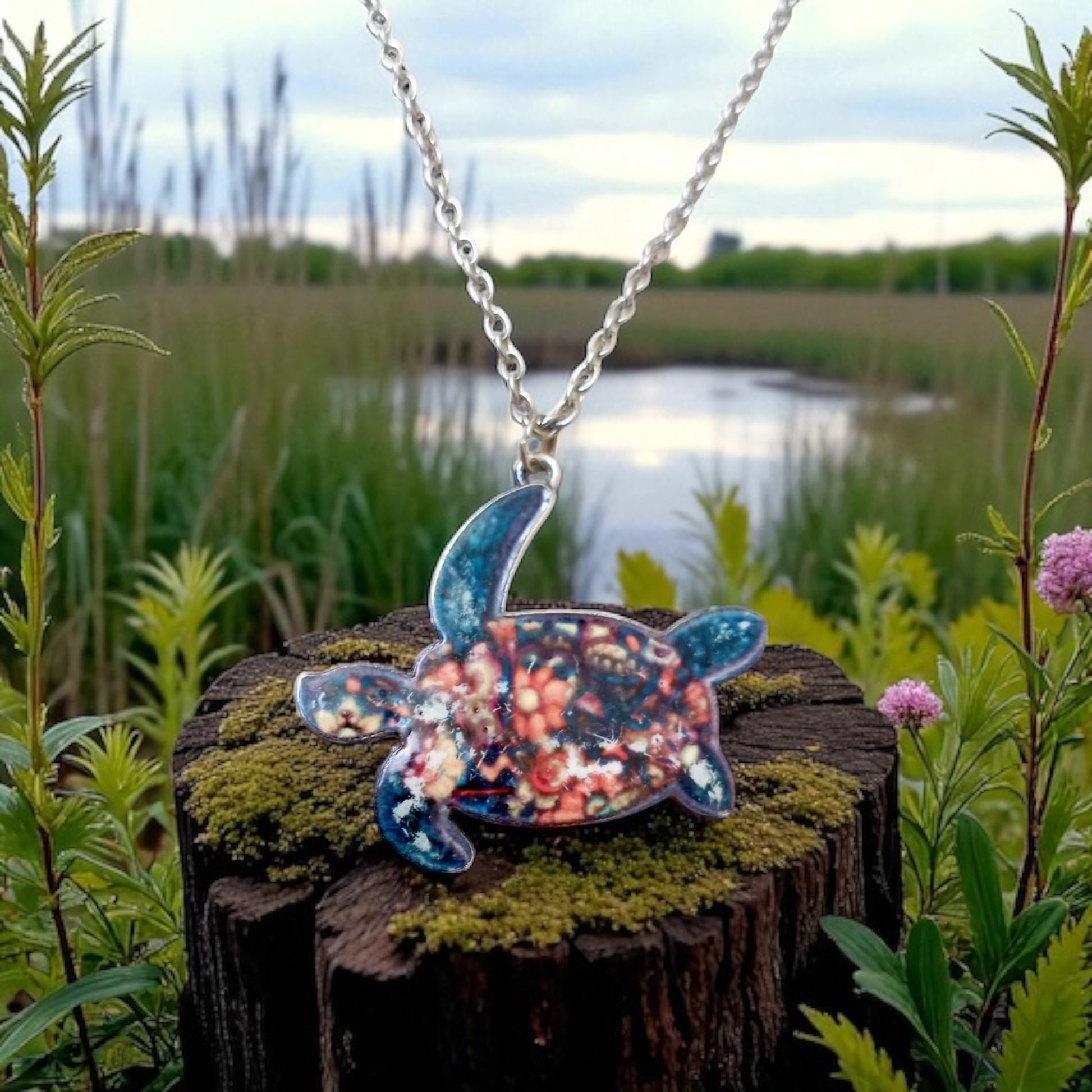 Bijou tortue tendance 2025 en finition platine

Bijou tortue moderne en acier inoxydable argenté