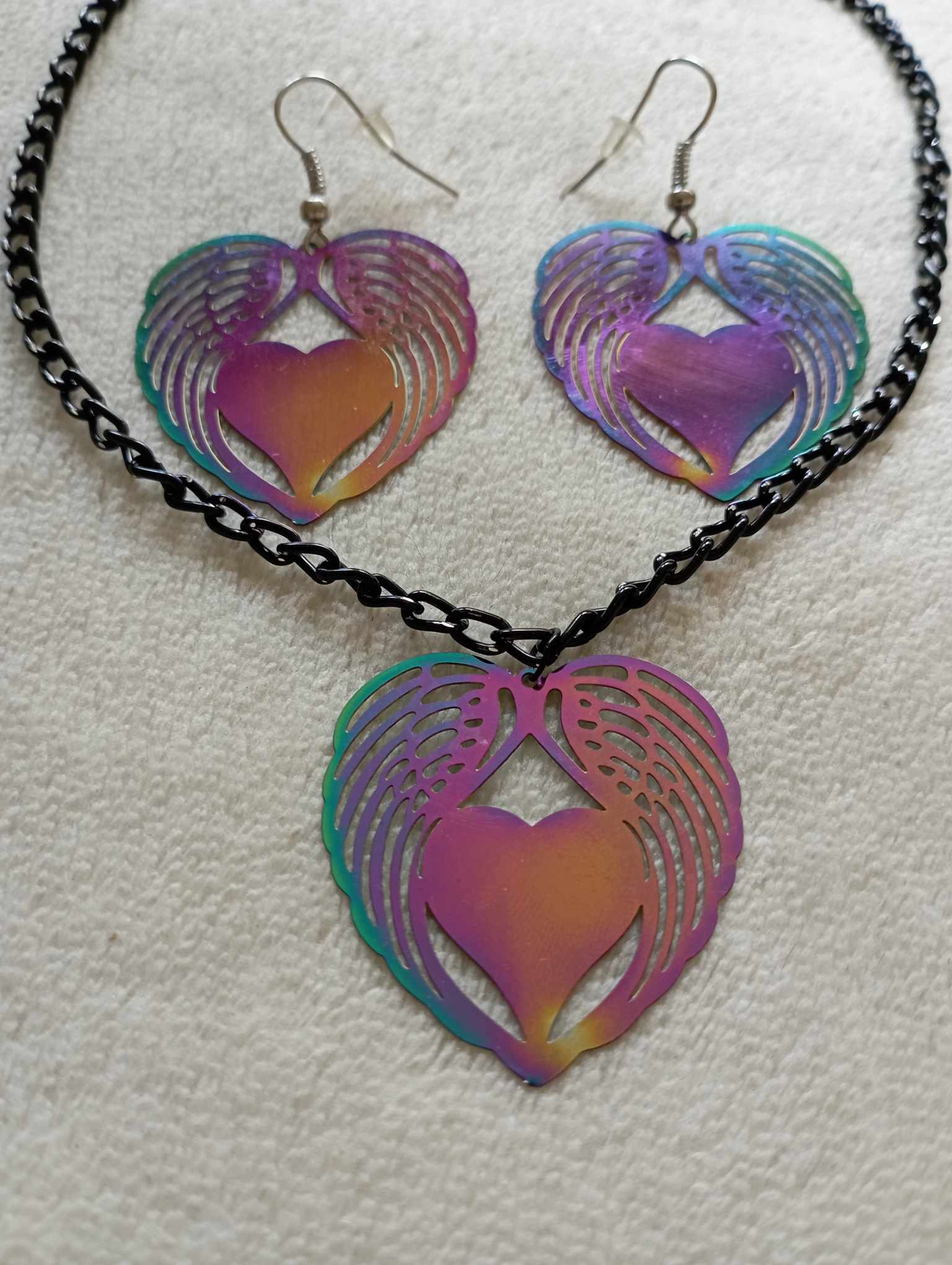Parure coeur ailes d'anges muticolore - Les créations d'asuna